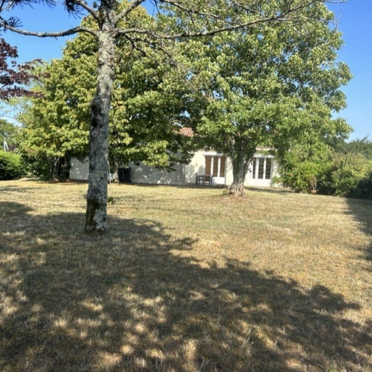  Annonces LOROUX : Maison / Villa | LANDEMONT (49270) | 135 m2 | 279 400 € 