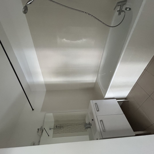 Annonces LOROUX : Appartement | VERTOU (44120) | 65 m2 | 274 300 € 