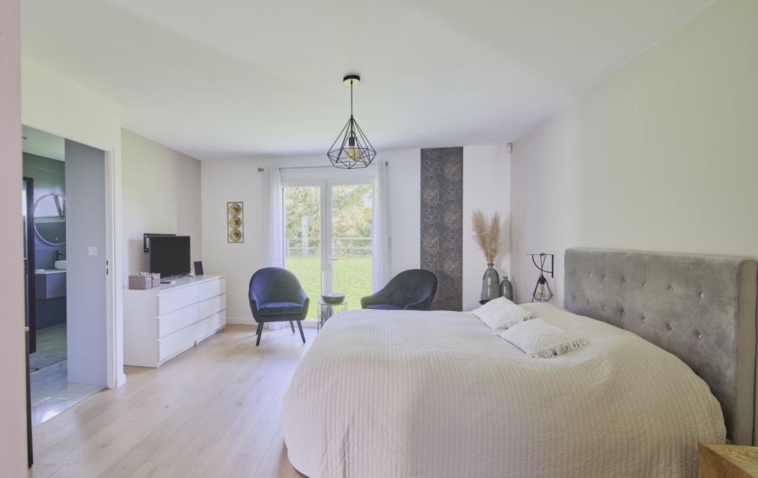 Annonces LOROUX : Domaines / Propriétés | VERTOU (44120) | 460 m2 | 1 245 000 € 