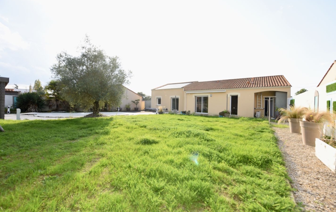 Annonces LOROUX : Maison / Villa | LES SORINIERES (44840) | 130 m2 | 412 000 € 