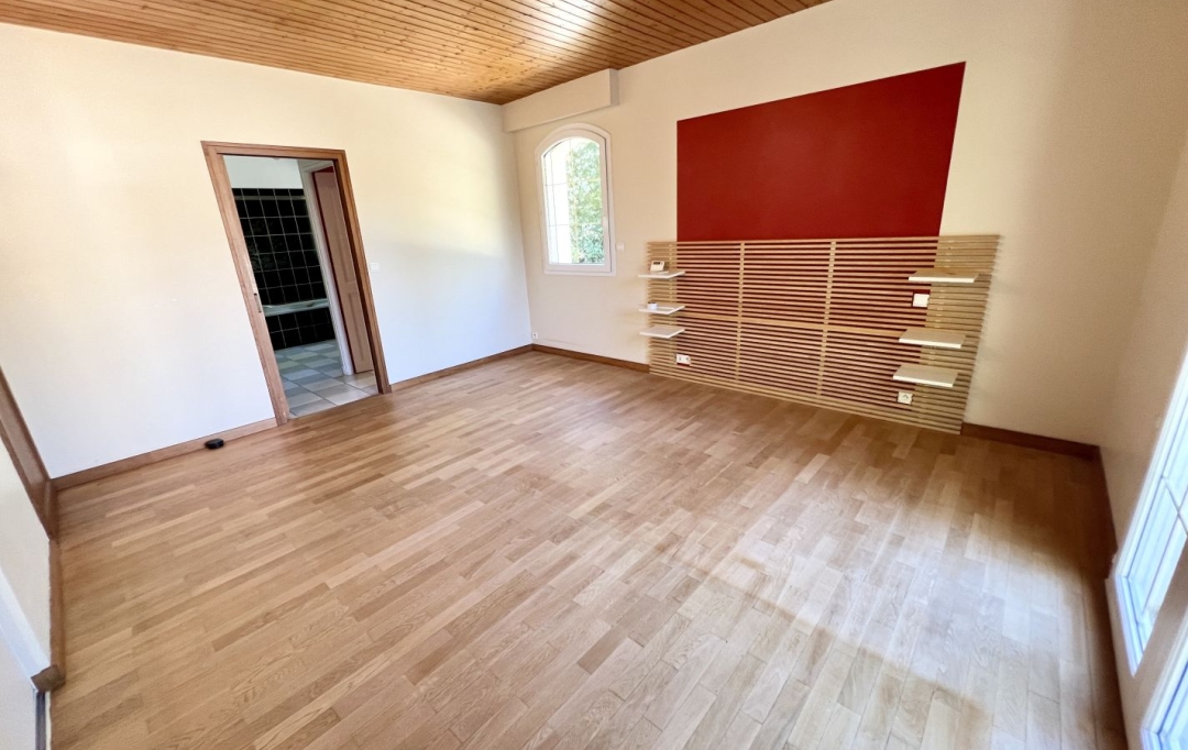 Annonces LOROUX : Domaines / Propriétés | VERTOU (44120) | 200 m2 | 563 750 € 