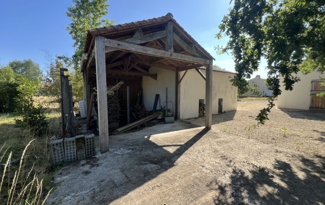 Annonces LOROUX : Domaines / Propriétés | VERTOU (44120) | 200 m2 | 563 750 € 