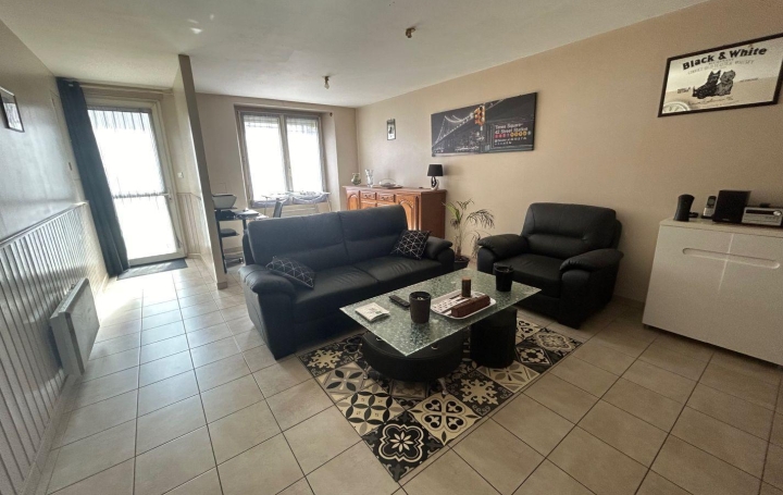 Maison SAINT-LAURENT-DES-AUTELS 107 m2 158 250 € Maison SAINT-LAURENT-DES-AUTELS 107 m2 158 250 €